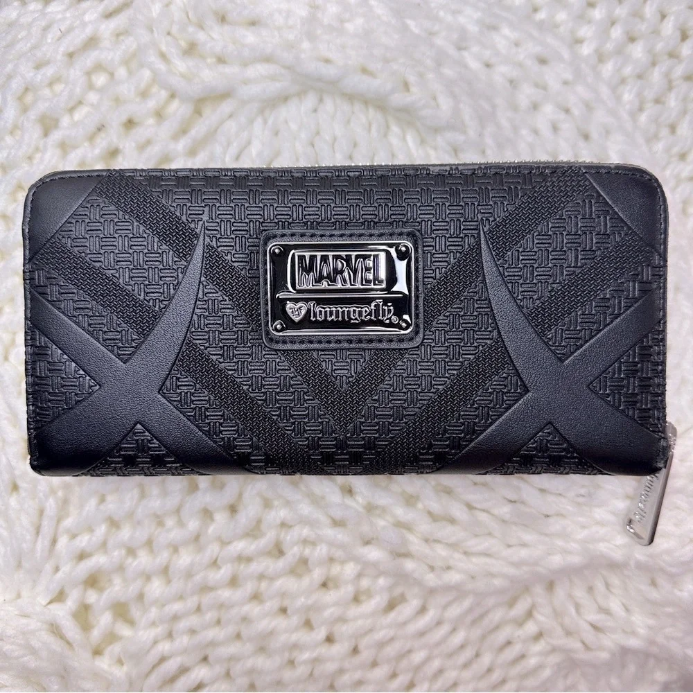 LOUNGEFLY Marvel BLACK PANTHER Infinity War Zip Around Large Wallet Black Silver - Picture 4 of 10